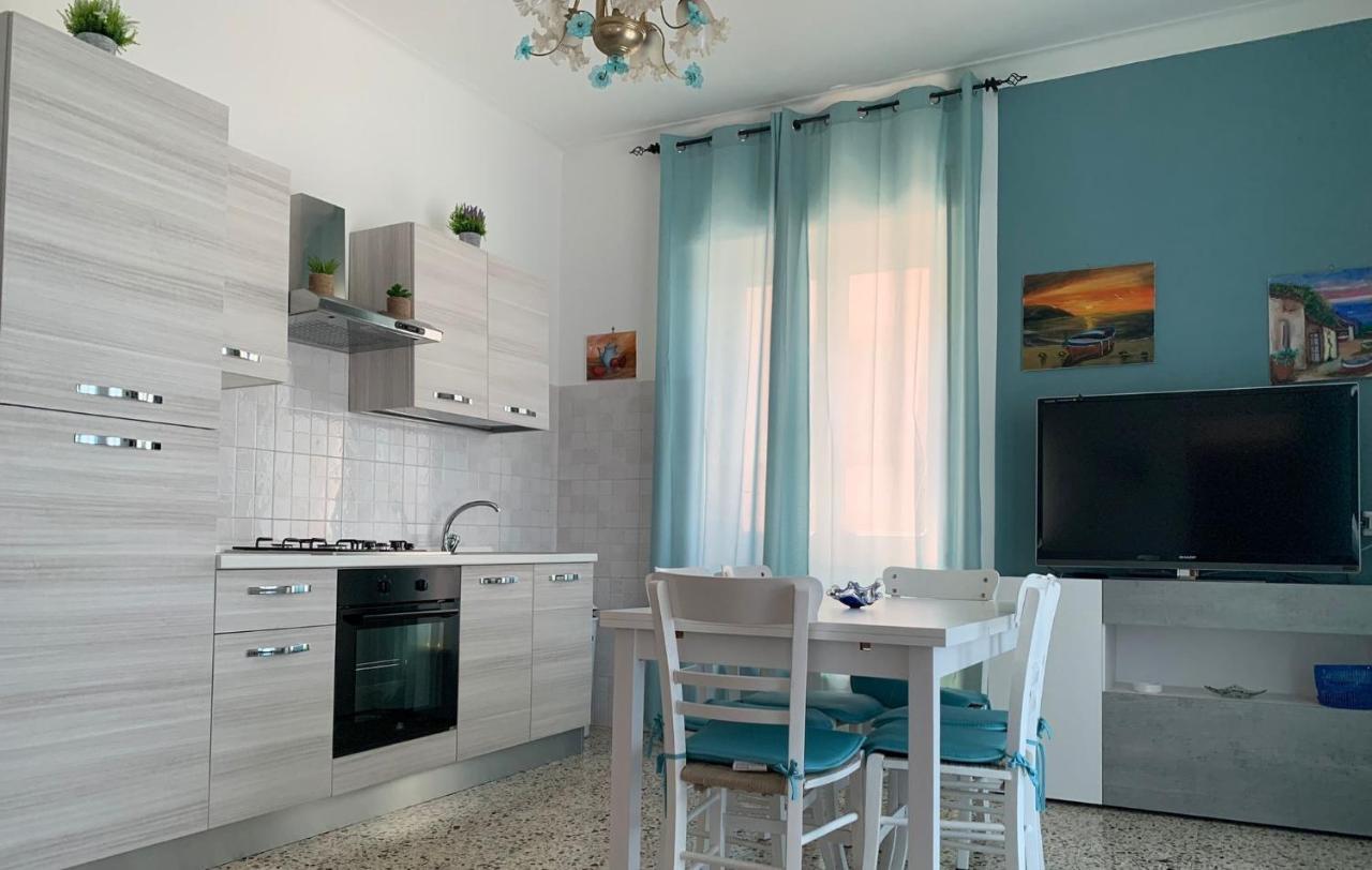 Amelia A Mare Apartment Paola Luaran gambar
